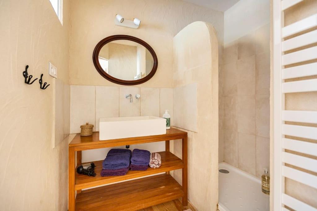 Chambre Double Cosy - Gite De La Louve Fougax-et-Barrineuf Екстер'єр фото